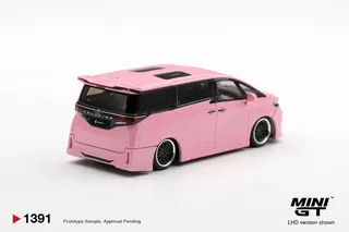 Toyota Vellfire 40 KUHL Metallic Pink